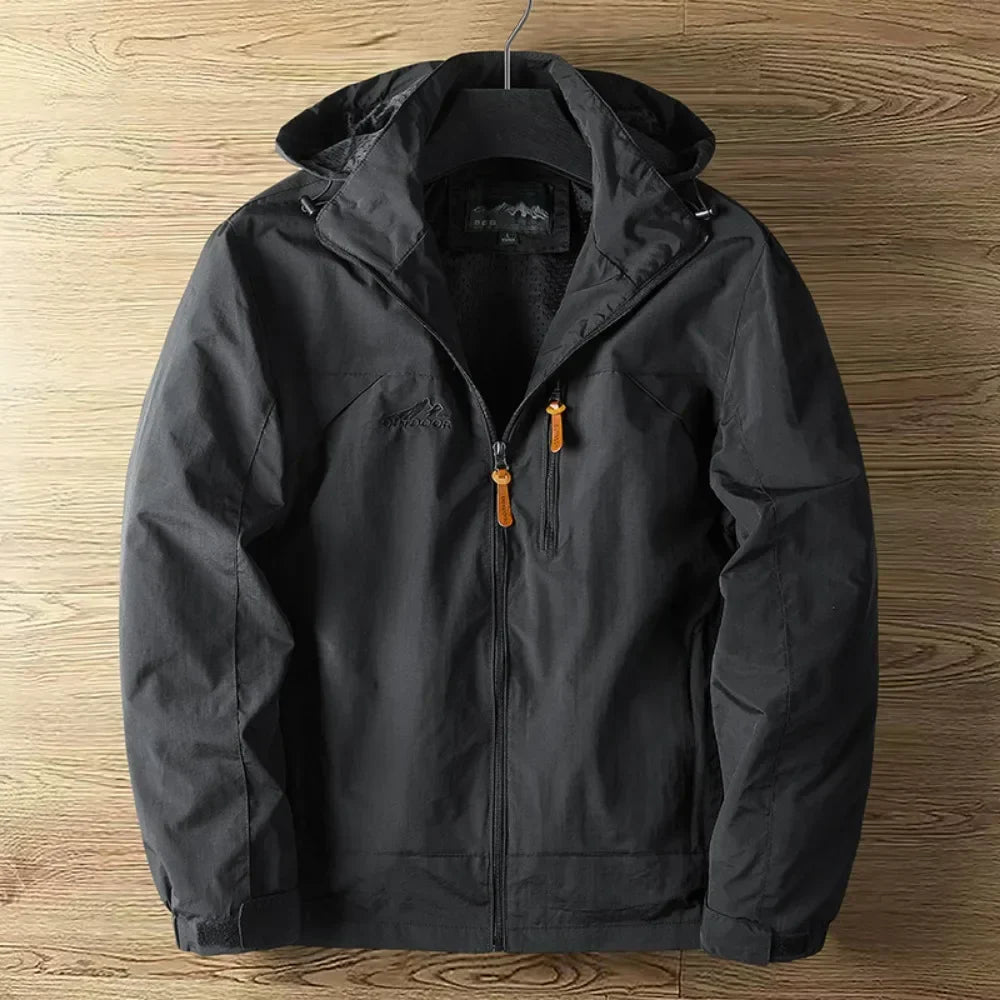 Elegant Lightweight Men's Jacket