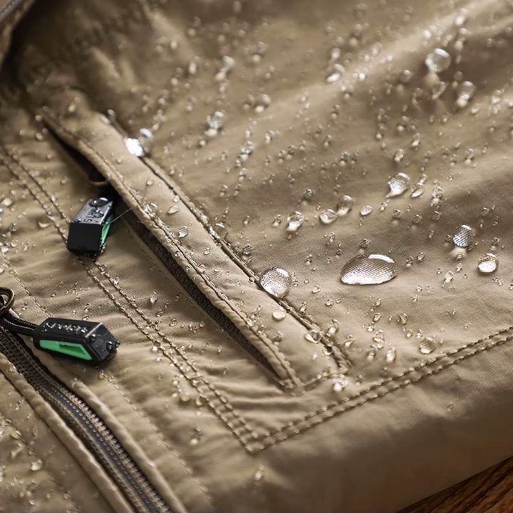 Elegant Lightweight Men's Jacket