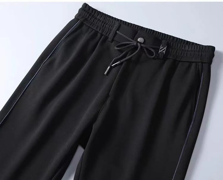 Elegant Men's Tracksuit