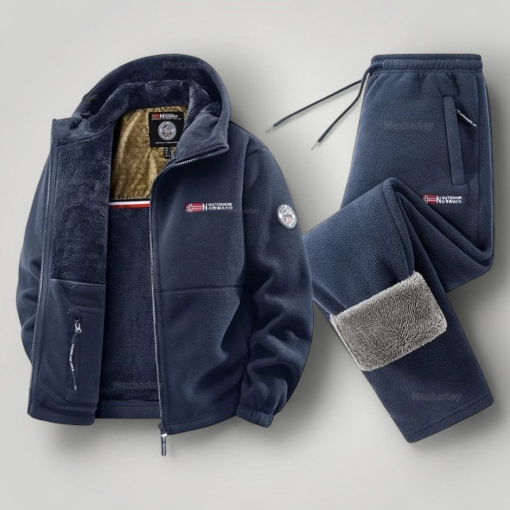 Elegant Fleece Set