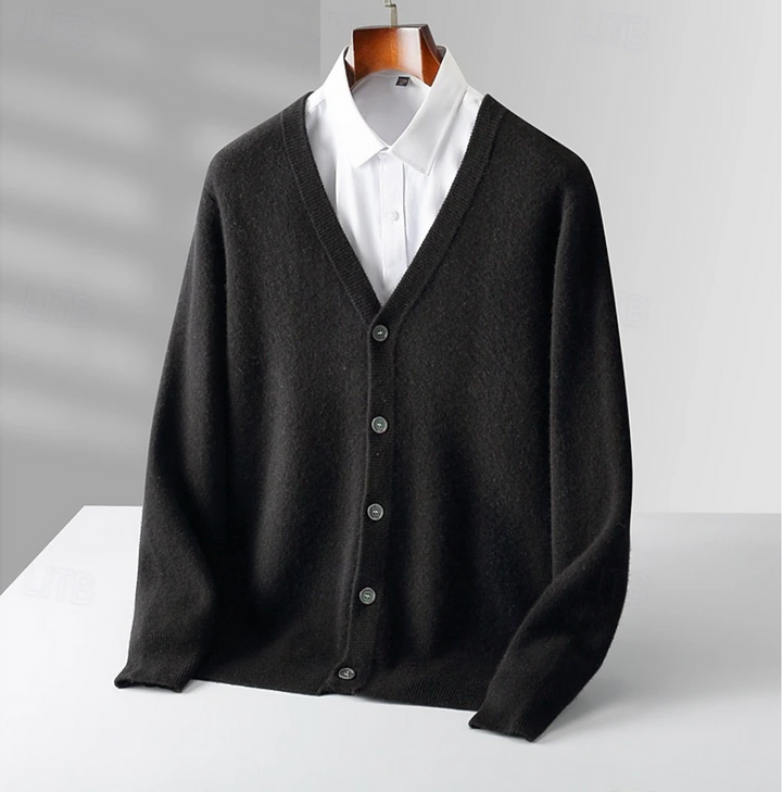 Elegant Buttoned Cardigan
